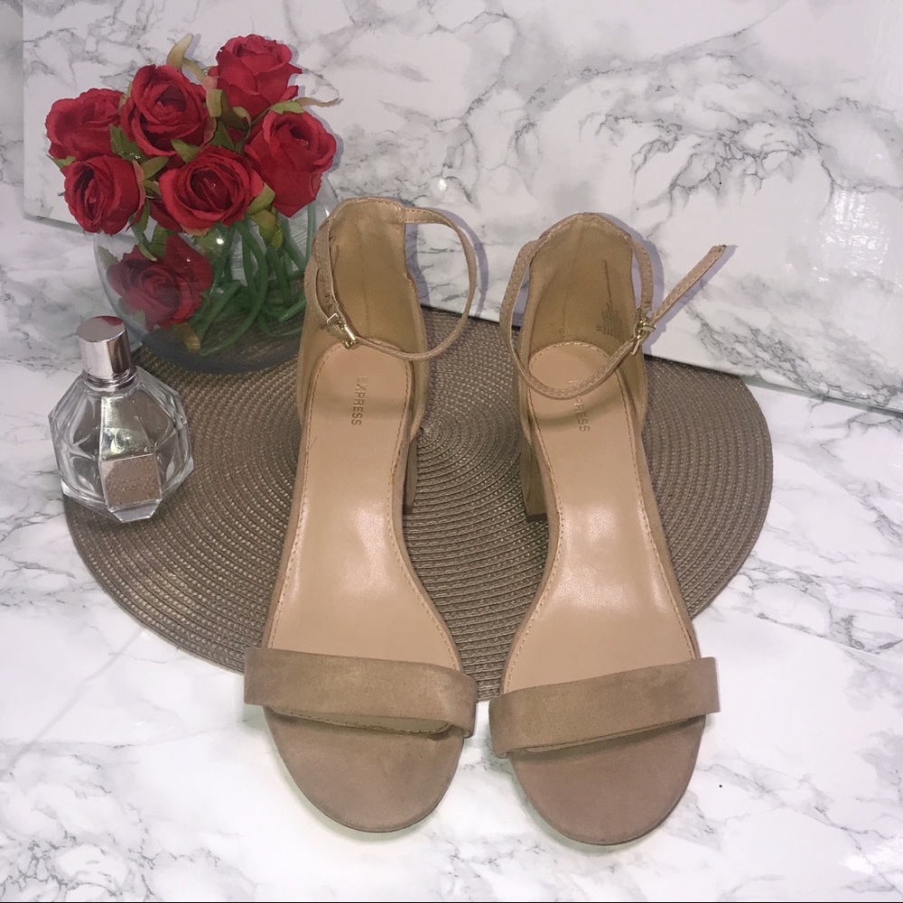 Express Low Block Heeled Sandals